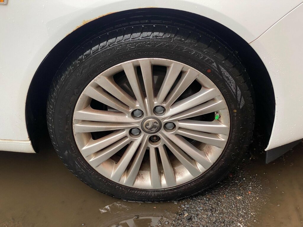 Vauxhall Insignia 2.0 Cdti Elite Tourer Grey #45