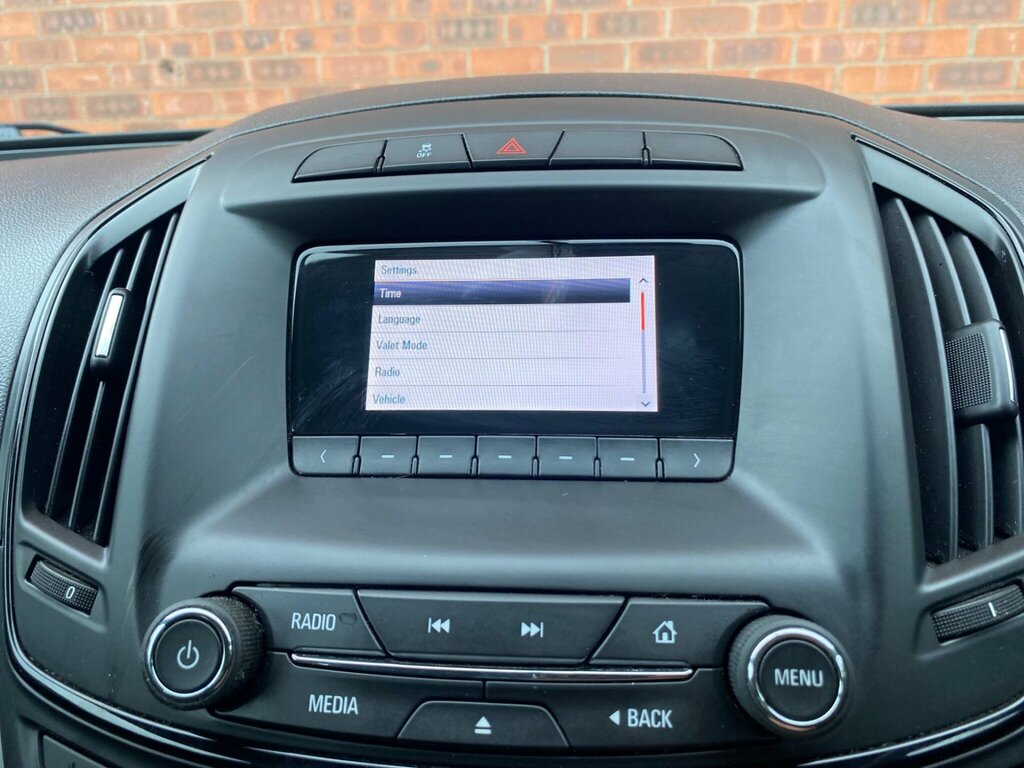 Vauxhall Insignia 2.0 Cdti Elite Tourer Grey #44