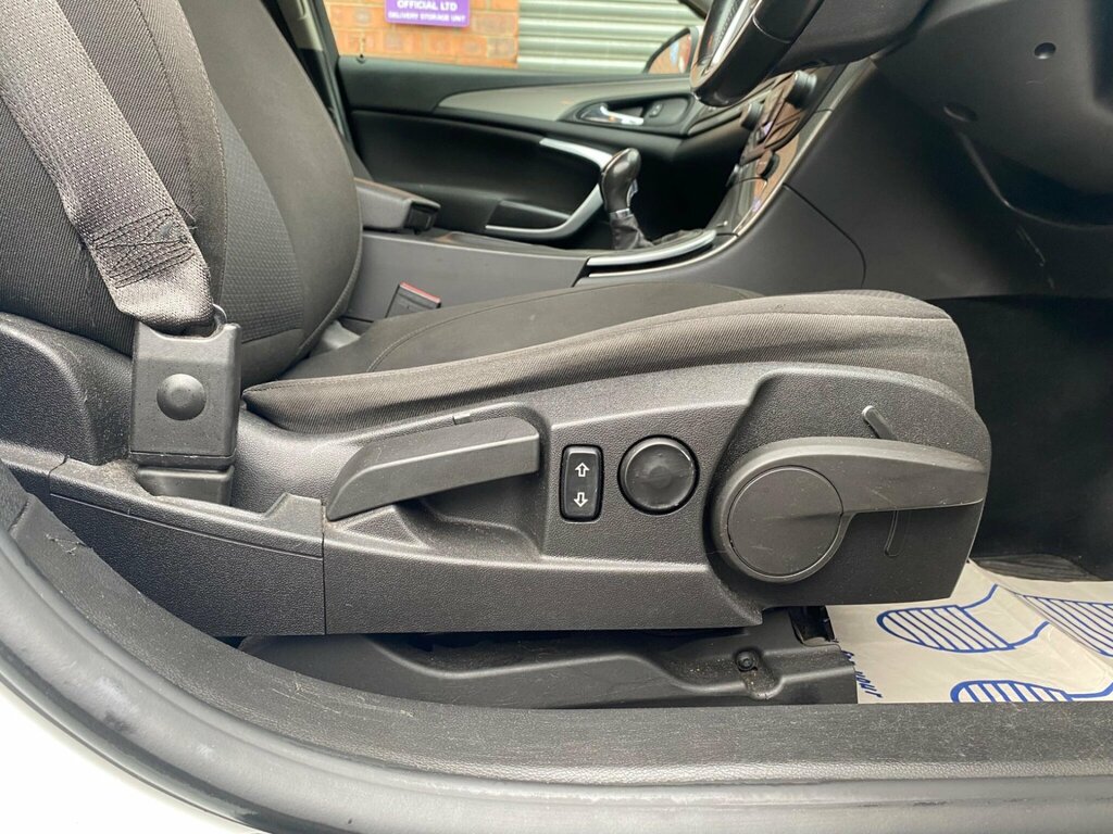 Vauxhall Insignia 2.0 Cdti Elite Tourer Grey #10