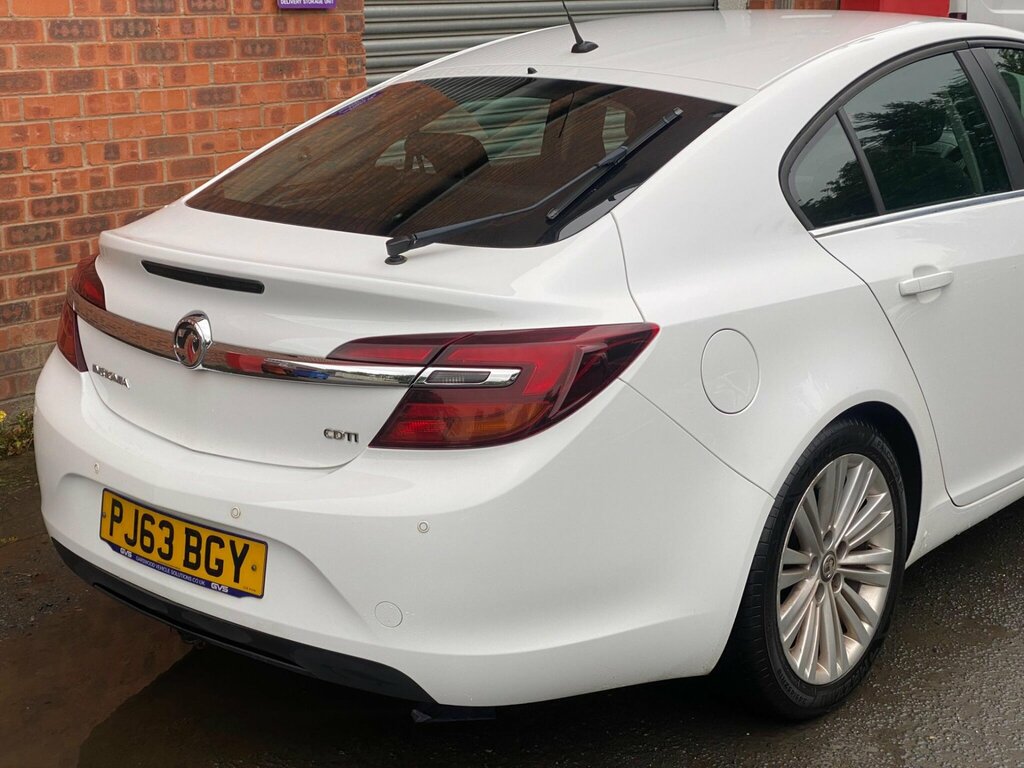 Vauxhall Insignia 2.0 Cdti Elite Tourer Grey #24