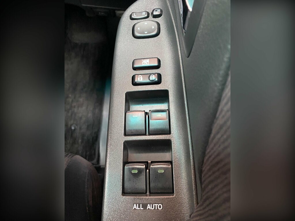 Toyota Alphard 2.4 Vvti 7 Seat Top Spec Low Miles #34