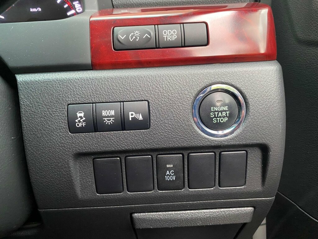 Toyota Alphard 2.4 Vvti 7 Seat Top Spec Low Miles #33