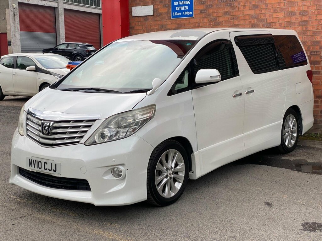 Toyota Alphard   #2