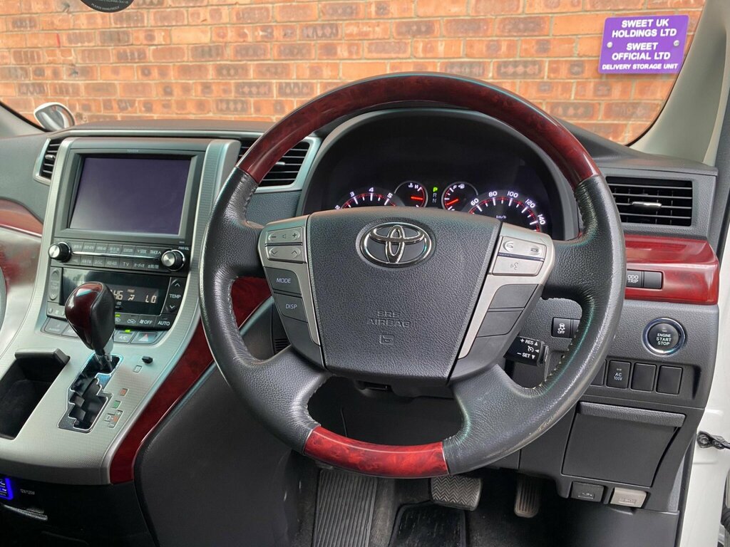 Toyota Alphard 2.4 Vvti 7 Seat Top Spec Low Miles #29
