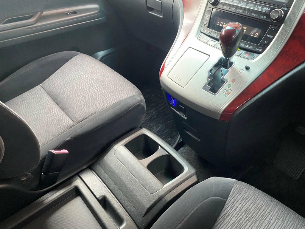 Toyota Alphard 2.4 Vvti 7 Seat Top Spec Low Miles #35