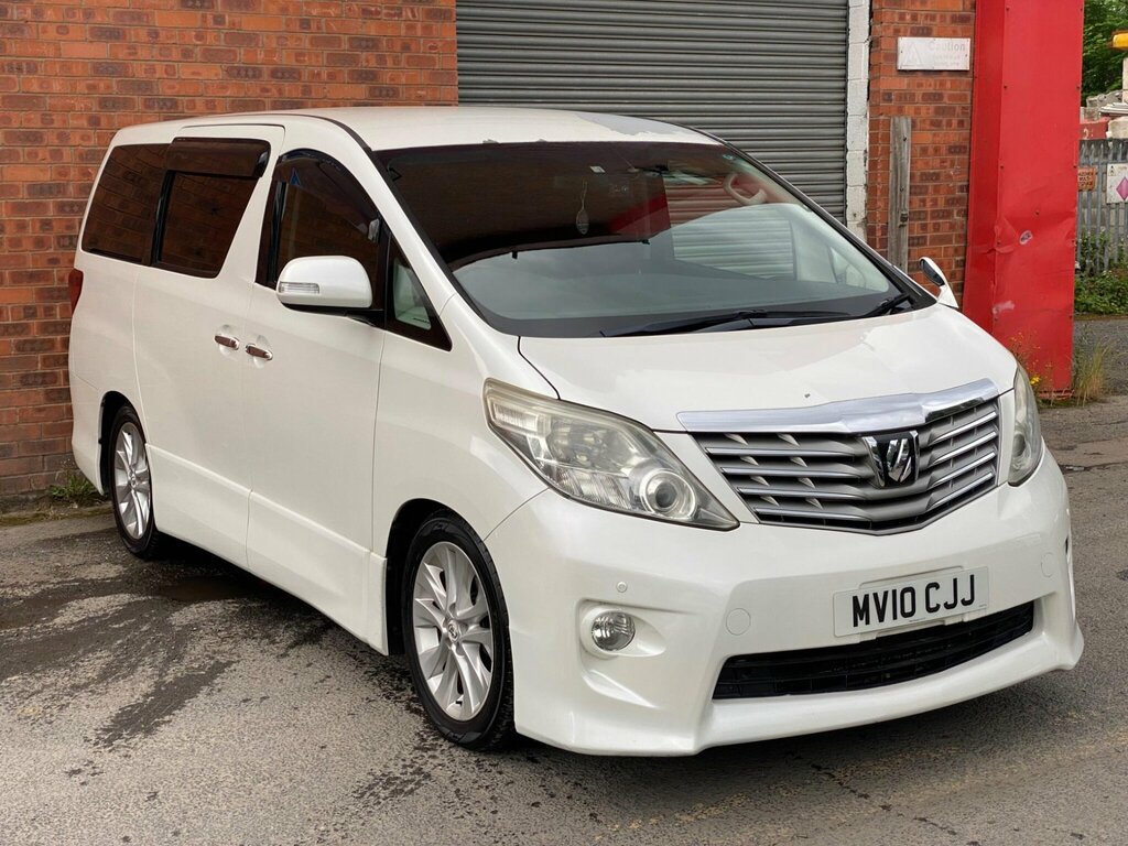 Toyota Alphard   #4