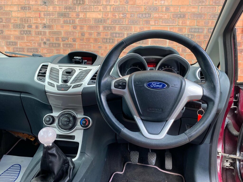 Ford Fiesta Zetec 1.25 3-Door Hatchback Blue #27