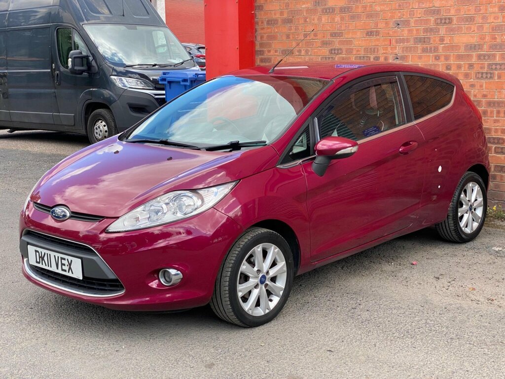 Ford Fiesta 1.25 Zetec Red #2