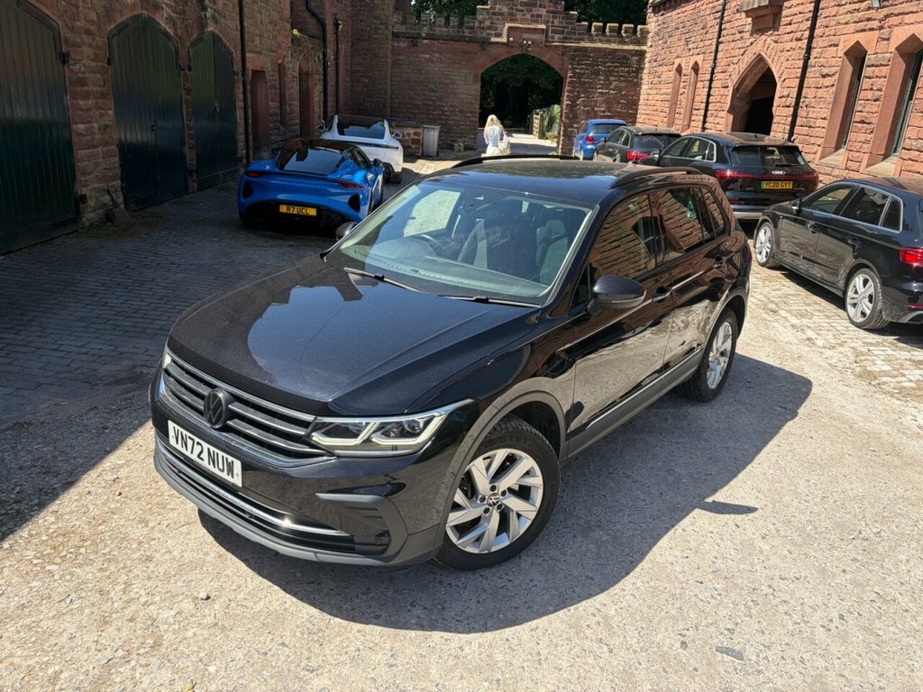 Volkswagen Tiguan 1.4 Tsi 13Kwh Life Suv Plug-in Hybrid D VN72NUW Black #2