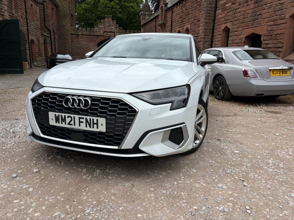Audi A3 1.4 Tfsie 40 Sport Sportback Plug-in Hy WM21FNH White #3