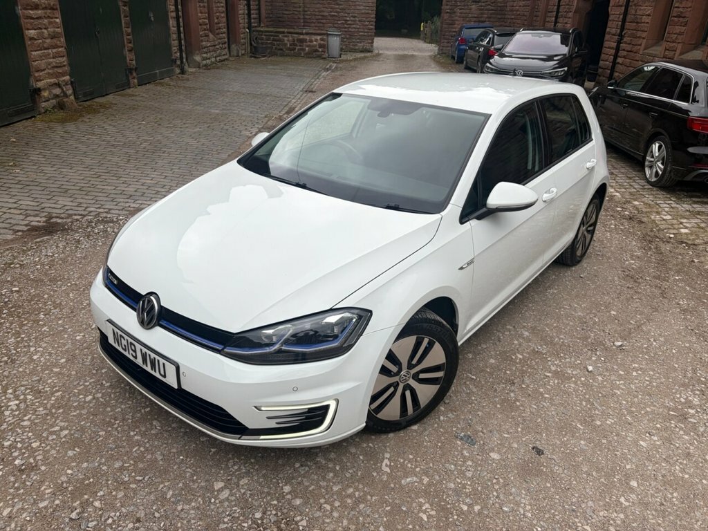 Volkswagen e-Golf 35.8Kwh E-golf Hatchback 136 Ps NG19WWU White #2