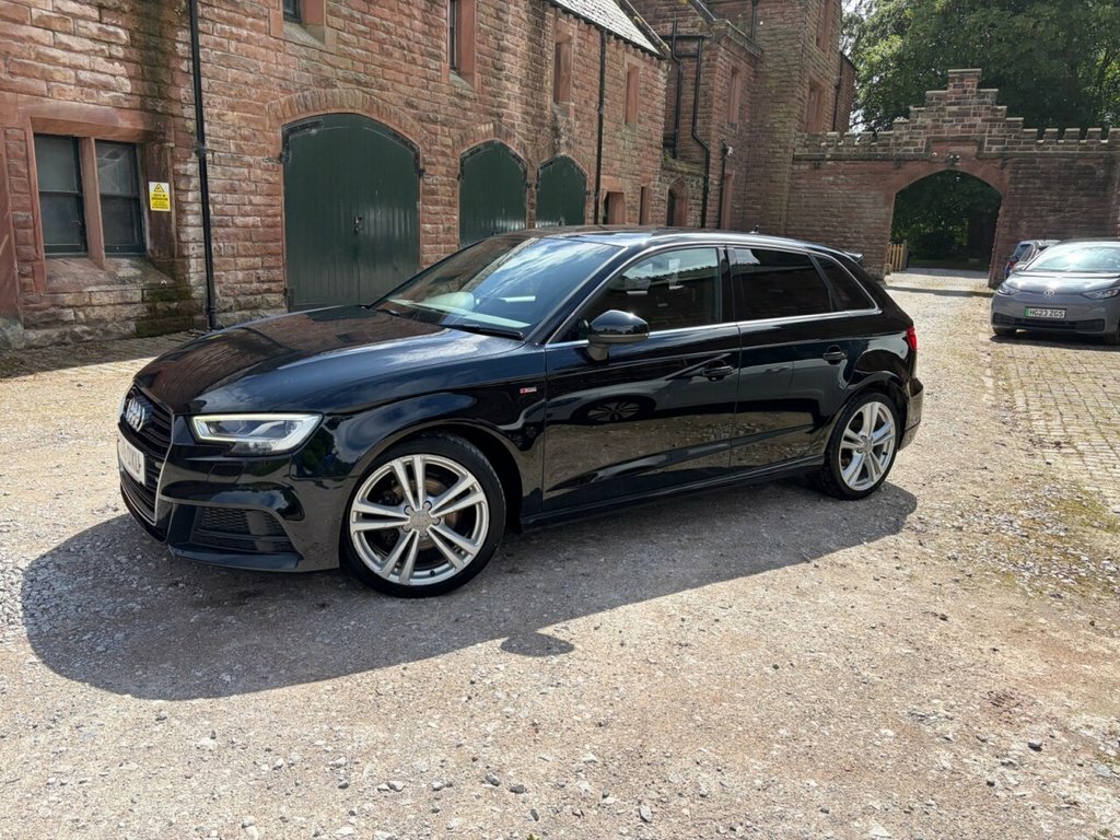 Audi A3 1.5 Tfsi Cod S Line Sportback Eu LO18OXU Black #3