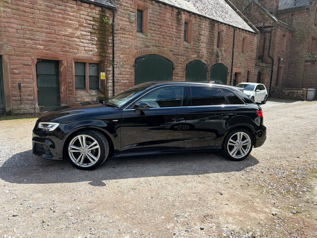 Audi A3 1.5 Tfsi Cod S Line Sportback Eu LO18OXU Black #4