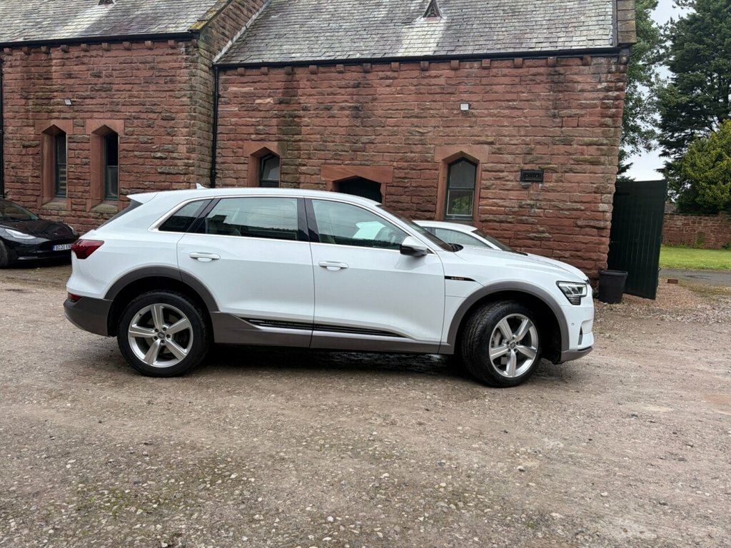 Audi E-tron 50 Technik Suv Quattro 71.2Kwh White #4