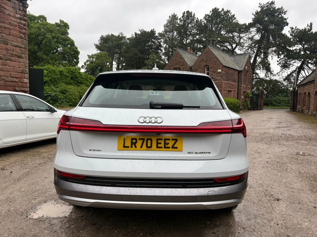 Audi E-tron 50 Technik Suv Quattro 71.2Kwh White #6