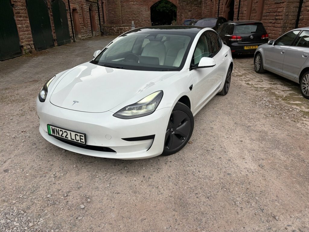 Tesla Model 3 Standard Range Plus Saloon Rwd WN22LCE White
