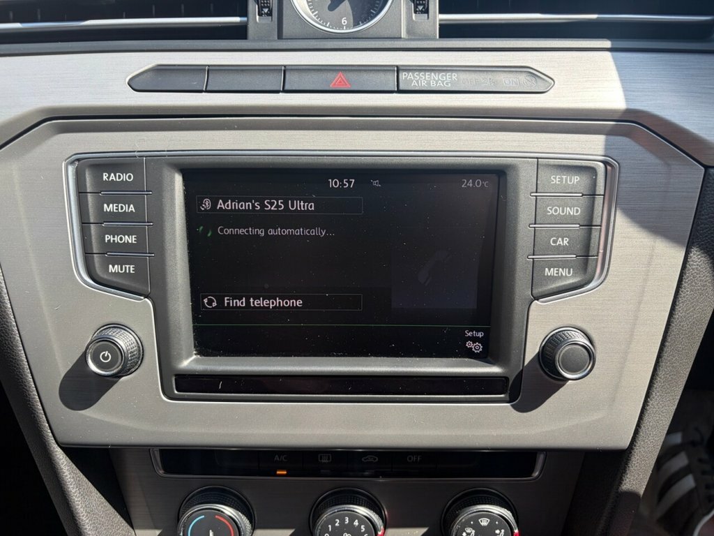 Volkswagen Passat 2015 65 1.6 Blue #14