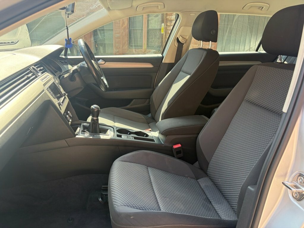 Volkswagen Passat 2015 65 1.6 Blue #8