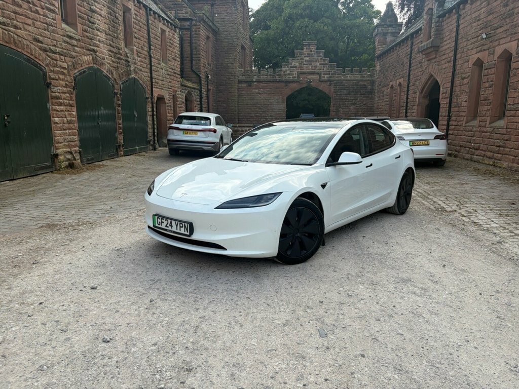 Tesla Model 3 Saloon Rwd 208 Ps White