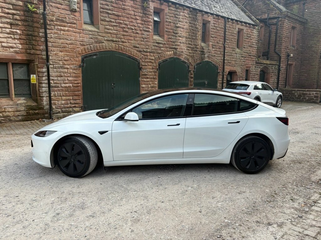 Tesla Model 3 Saloon Rwd 208 Ps GF24YPN White #3