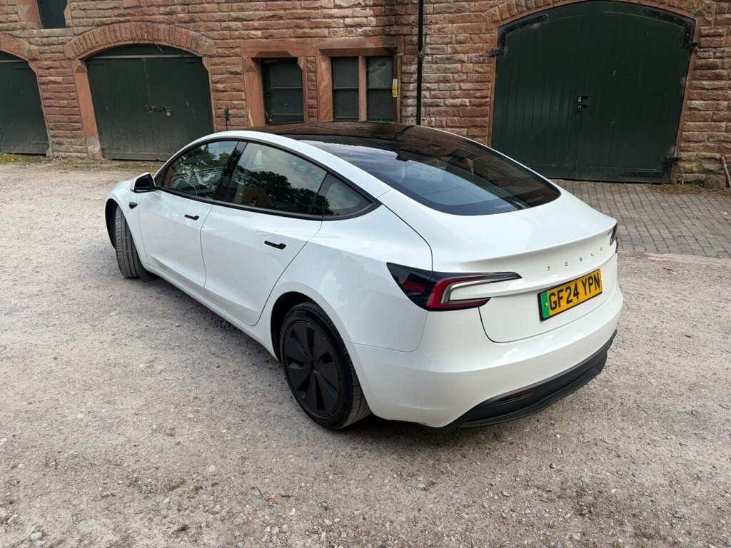 Tesla Model 3 Saloon Rwd 208 Ps GF24YPN White #6