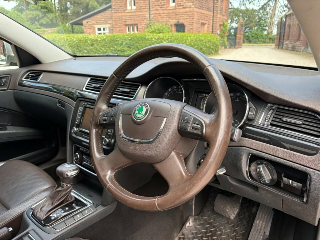 Skoda Superb 2.0 Tdi Elegance Hatchback Dsg Euro 5 Blue #12