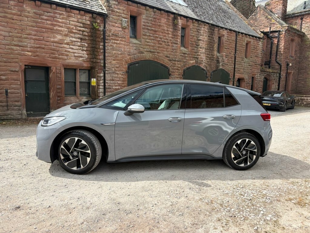 Volkswagen ID.3 Pro 58Kwh Family Hatchback 145 Grey #4