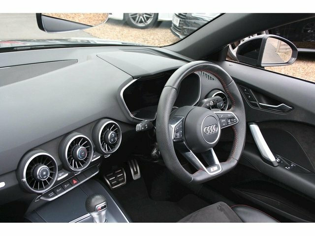 Audi TT 2.0 Tfsi 45 Black Edition Roadster S Tr KY19ZLT Grey #5