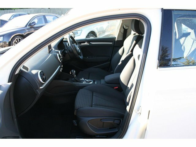 Audi A3 1.4 Tfsi Cod Sport Saloon S Tronic Euro LY14CUX White #3