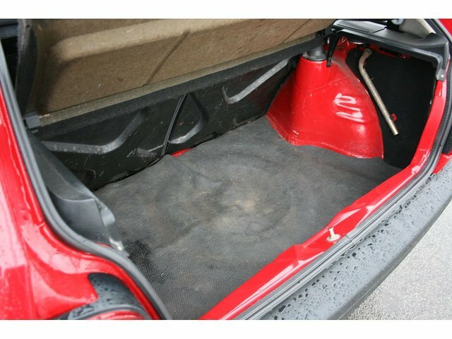 Volkswagen Polo 1.0 Cl Coupe U889 Red #4