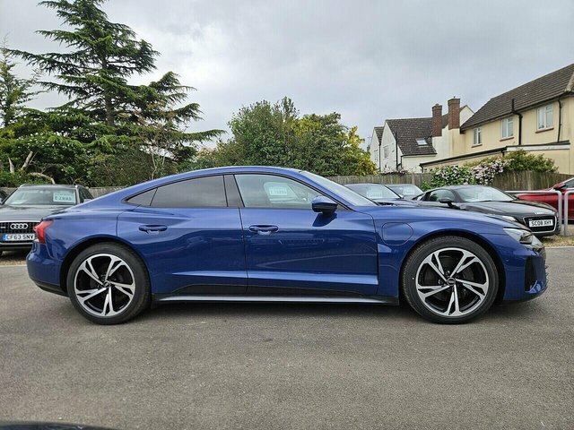 Audi E Tron GT Quattro 0.0 Coupe Blue