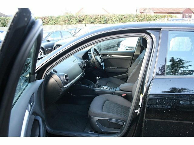 Audi A3 1.4 Tfsi Se Sportback Euro 5 S Black #3
