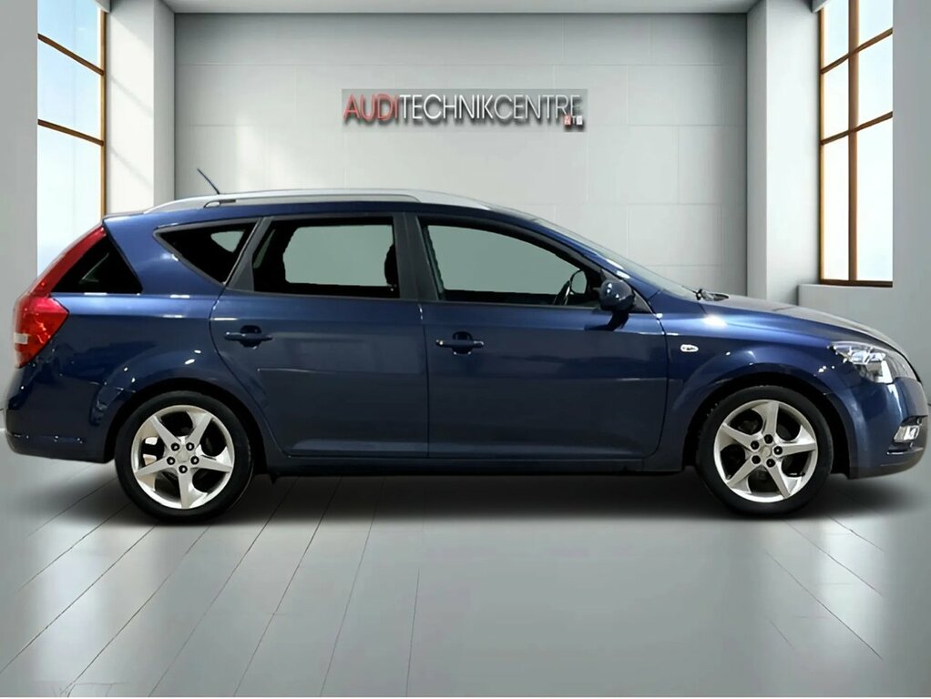 Kia Ceed Crdi 3 Blue #3