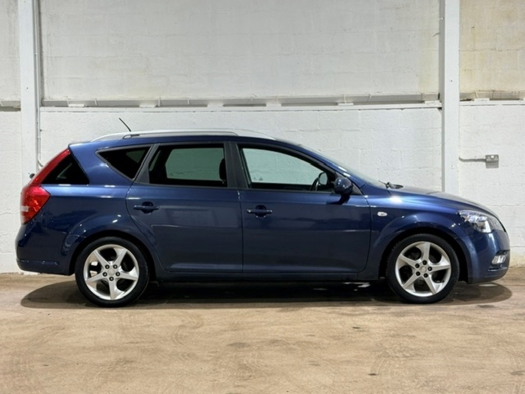 Kia Ceed 1.4 Crdi 1 Hatchback Euro 5 89 Black #19