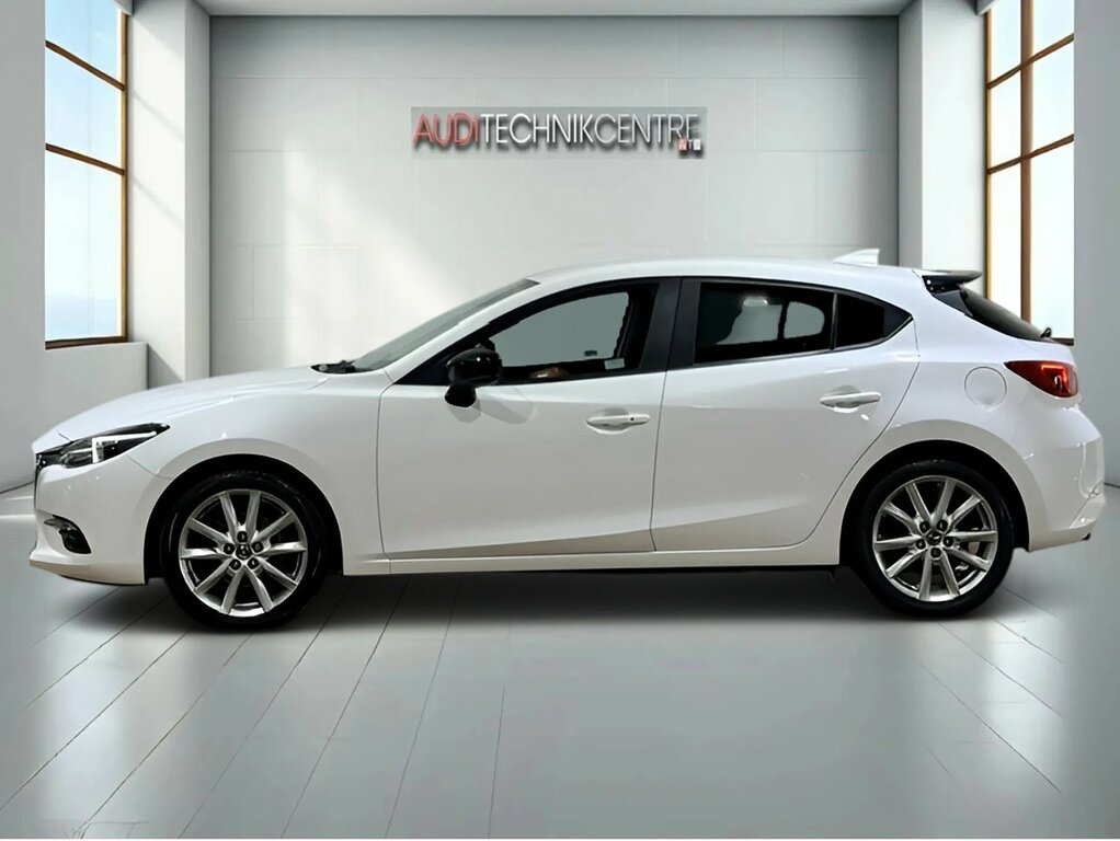 Mazda 3 Skyactiv-g Sport Black White #3