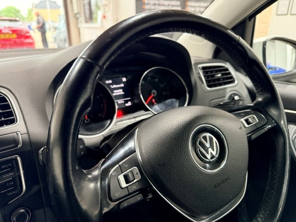 Volkswagen Polo Hatchback Grey #18