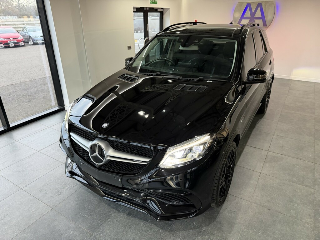 Mercedes-Benz GLE Class Black #43