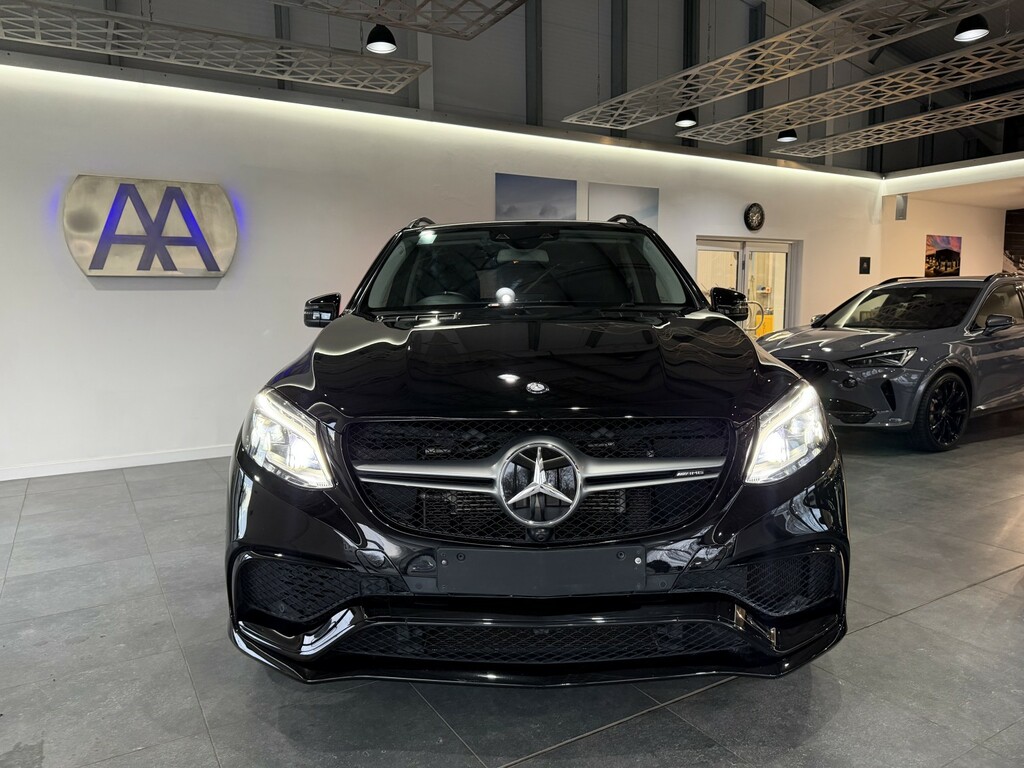 Mercedes-Benz GLE Class Black #31