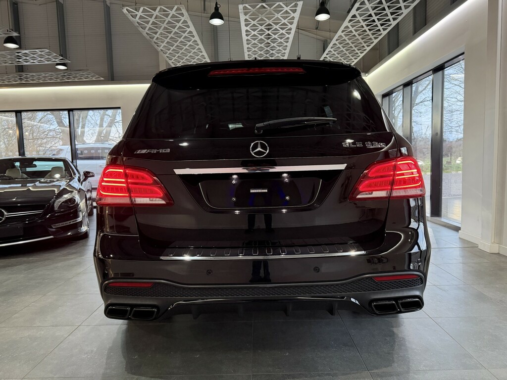Mercedes-Benz GLE Class Black #38