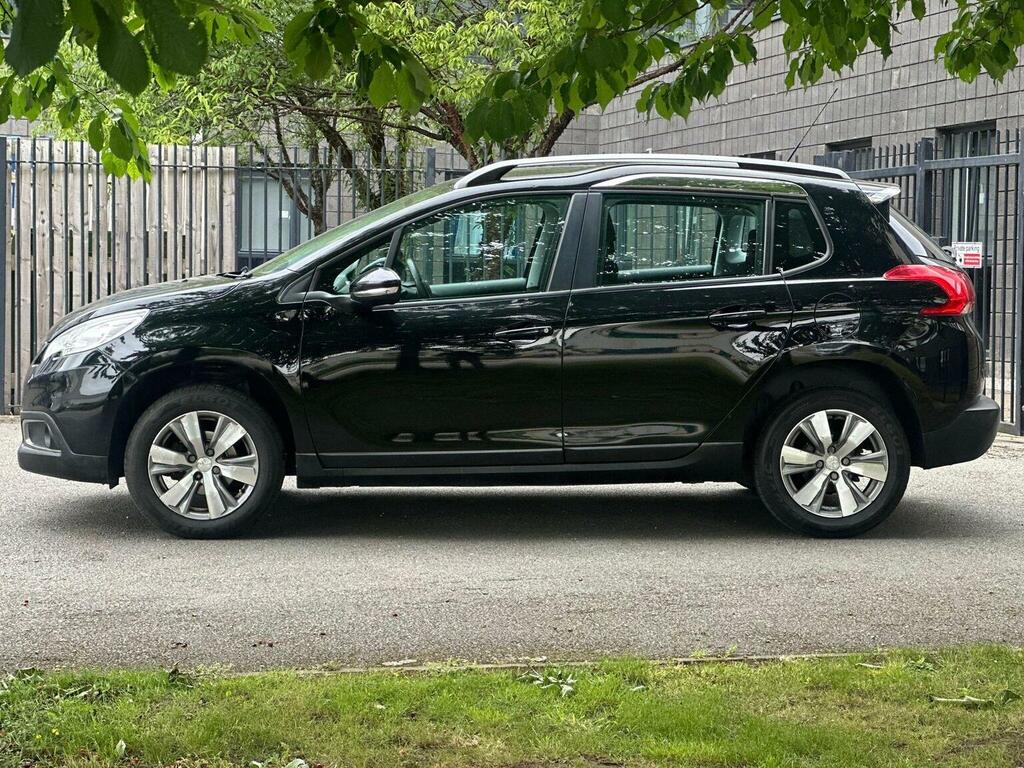 Peugeot 2008 1.2 Puretech Active Euro 6 Black #2