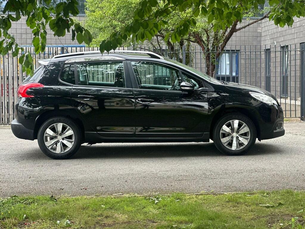 Peugeot 2008 1.2 Puretech Active Euro 6 Black #6
