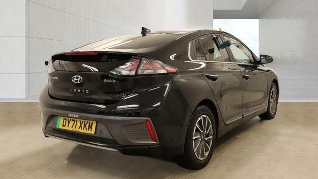 Hyundai Ioniq 38.3Kwh Premium Black #4
