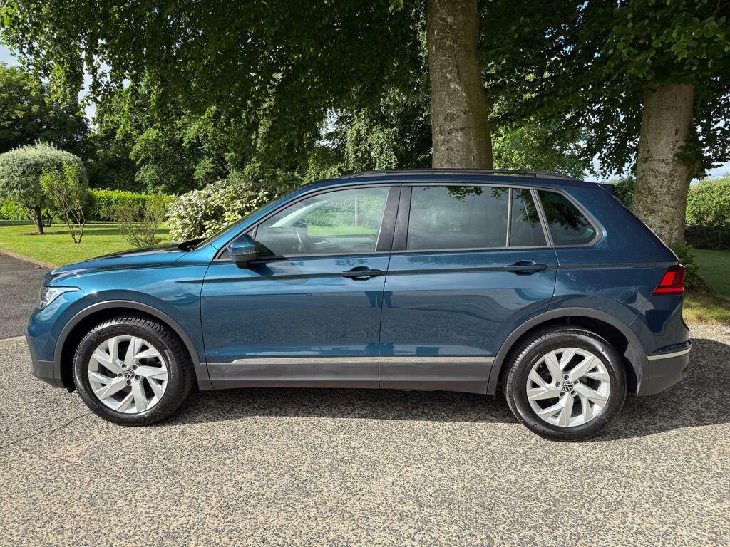 Volkswagen Tiguan 2.0 Tdi Life Euro 6 S S Blue #2