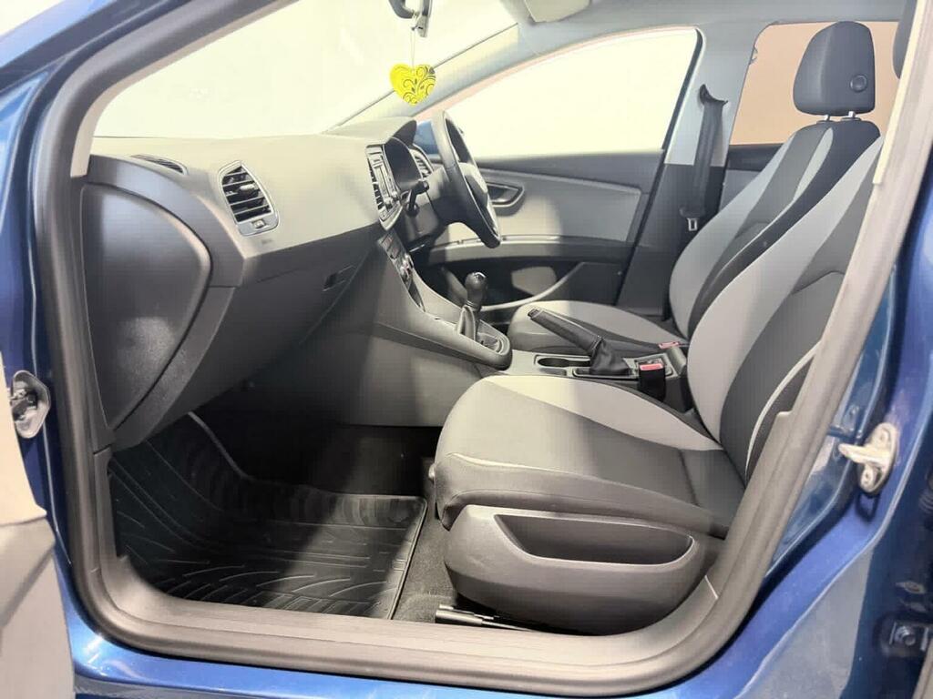 Seat Leon  Blue #7