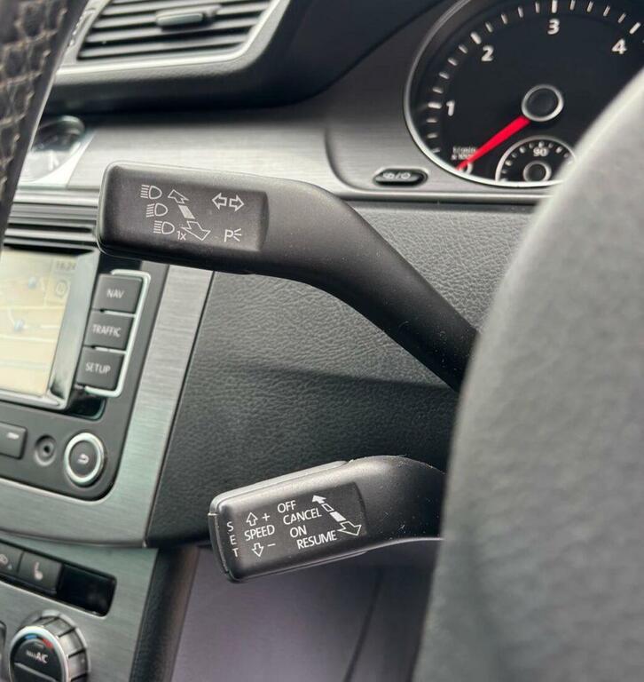 Volkswagen Passat Tdi Bluemotion Tech Executive Grey #42