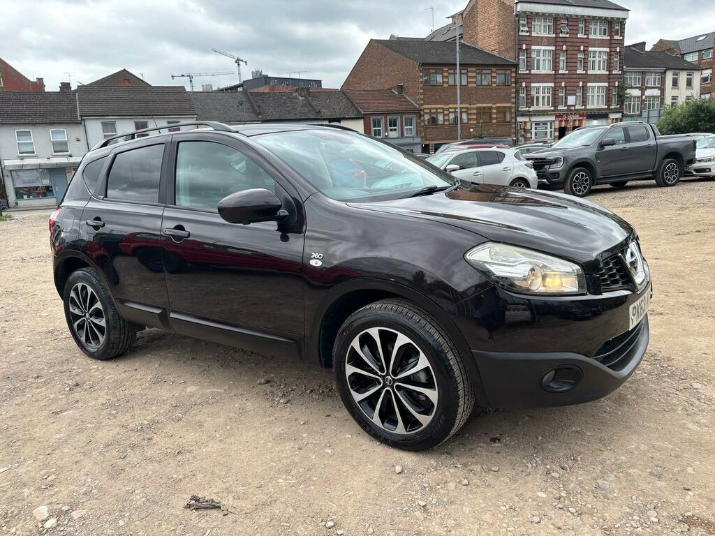 Nissan Qashqai N-tec Plus Black #1