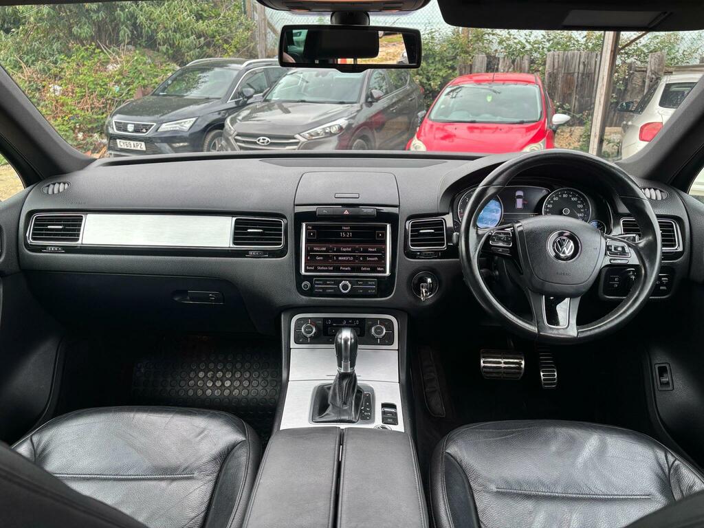 Volkswagen Touareg Altitude Grey #2