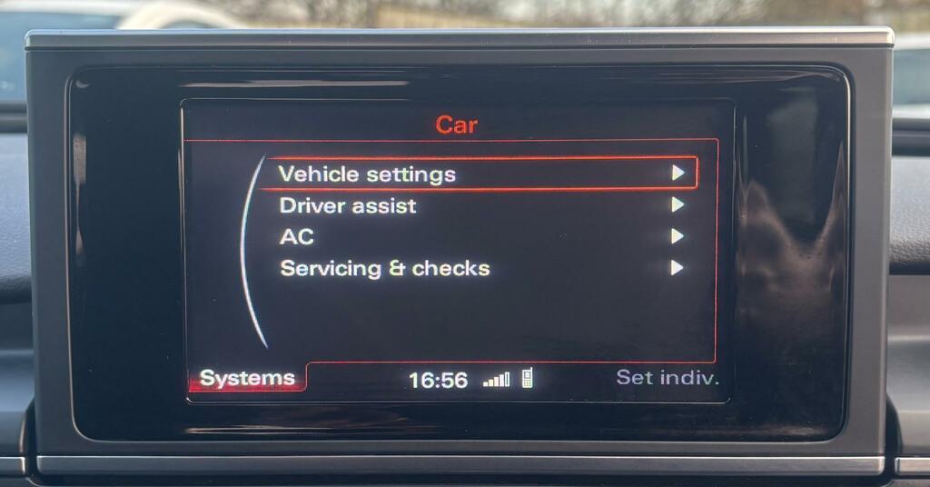 Audi A6 Saloon Tdi Ultra Black Edition White #48