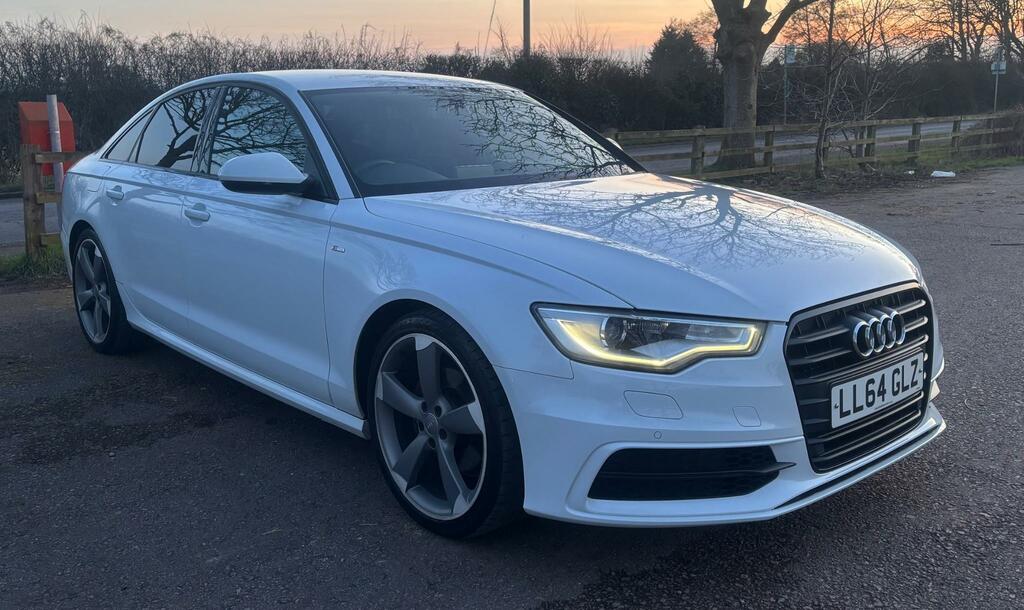 Audi A6 Saloon Black Edition White #4