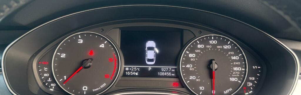 Audi A6 Saloon Tdi Ultra Black Edition White #42